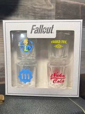 Fallout 4 Vault-Tec Shot Glass Set (4pc) Bethesda Nuka Cola Vault Boy